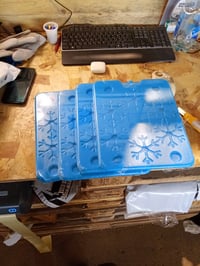 sunVigorous XXL Hűtőakku Hűtőtáskához 4 db – 800 ml, Ultravékony 1,5 cm, Szivárgásmentes, Újrahasználható Hűtőelem Campinghez, Piknikhez 3