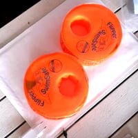 Flipper SwimSafe 1010 dječji rukavići za plivanje s jezgrom od PE pjene, narančasti, za djecu od 1-6 godina, do 30 kg, 30x20 cm, za učenje plivanja 2