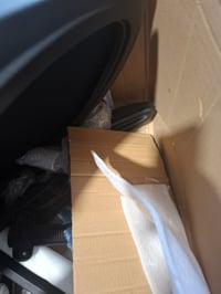 SONGMICS Ergonomická kancelárska stolička so sieťovaným operadlom, nastaviteľnou opierkou hlavy a bedrovou opierkou, výklopnými podrúčkami, čierna – Použitá 5
