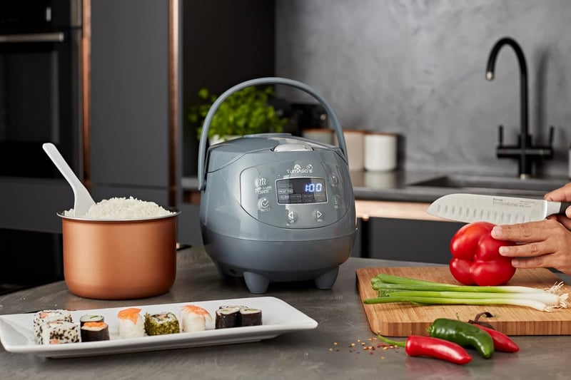Yum Asia Panda Mini rizsfőző Ninja kerámia edénnyel, 0,63L kapacitás, 8 főzési program, fuzzy logic technológia, 350W, kobalt szürke