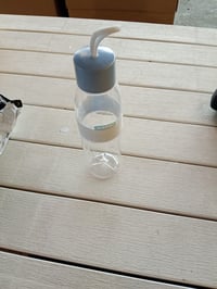 Fľaša na vodu Mepal Ellipse 500 ml vo farbe Nordic Blue, nepriepustná, bez BPA, vhodná aj na sýtené nápoje — používaná (stav: pozri 2. obrázok) 2