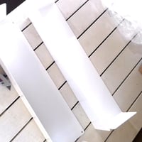 TEEbooks Plávajúca nástenná polica na knihy, oceľ, biela, 60x15x15 cm, s neviditeľným uchytením, Made in Italy, sada 2 ks 4