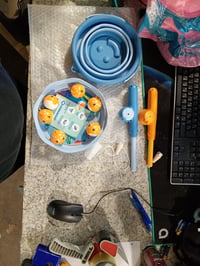 Joc de pescuit magnetic Schildkröt pentru copii - Defect — defect, funcționează parțial: undiță albastră fără cârlig (stare: vezi a 2-a imagine) 2