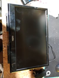 Cello C1626TZH 16 colos Smart TV Samsung Tizen OS Triple Tuner — hibás, alkatrésznek: nem ad képet, törött keret (állapot: lásd a 2. képet) 2