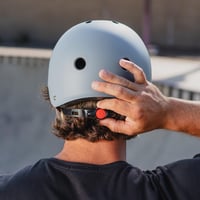Multisportová prilba 80Six s nastaviteľným systémom Fit Dial – ochranná výbava na bicykel, kolieskové korčule a skateboard 4
