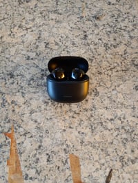 Xiaomi Redmi Buds 8 Active TWS Bluetooth fülhallgató fekete, 37 órás akkumulátor, IP54, csak fülhallgató és (állapot: lásd a 2. képet) 2