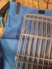 Cușcă pentru rozătoare Amazon Basics cu bază din pânză, albastru, 118x60x35 cm — bază îndoită în mai multe locuri (stare: vezi a 2-a fotografie) 3