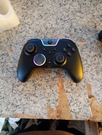 EasySMX X05 Pro Vezeték nélküli kontroller – Hall joystick — hibás, részben működik: RB gomb nem működik (állapot: lásd a 2. képet) 2