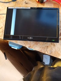 Televizor Smart LED Reflexion LEDW16IBT 16 inch Full HD 12V/24V Bluetooth WiFi — defect, pentru piese: ecran cu dungi (stare: vezi a 2-a fotografie) 3