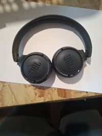 Căști Bluetooth JBL Tune 510BT negre, on-ear, wireless — defecte, nu răspund la nicio comandă, pentru piese (stare: vezi a doua imagine) 3