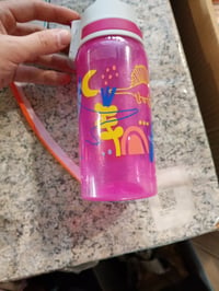 Detská fľaša na vodu SIGG Viva One Dino Run 500 ml ružová s motívom dinosaurov, nepriepustná — používaná (stav: pozri 2. obrázok) 2