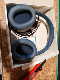 Sony WH-CH720N Bluetooth slušalice s tehnologijom za poništavanje buke u plavoj boji, s aktivnim uklanjanjem buke, 35 sati trajanja baterije i brzim punjenjem, rabljeno 2