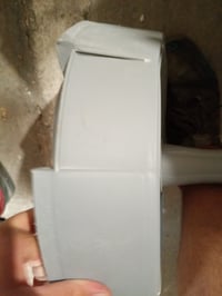 Schneider 877-14 Stojan na slnečník, betónový podstavec cca 20 kg, striebornosivý, záhradný, stabilný — plast je mierne prasknutý (stav: pozri 2. obrázok) 2