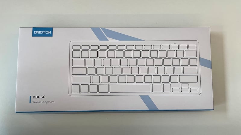 Német OMOTON Bluetooth billentyűzet francia kiosztással