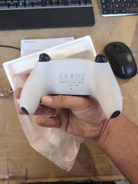 Sony DualSense vezeték nélküli kontroller PS5 fehér - Hibás — hibás, részben működik: bal analóg driftel (állapot: lásd a 2. képet) 3
