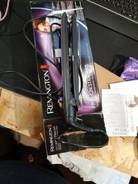 Remington S7710 Pro-Ion Hajsimító, Háromszoros Ionos Technológia — hibás, alkatrésznek: nem melegít (állapot: lásd a 2. képet) 2