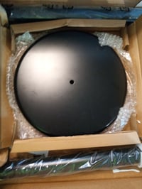 Stojan na šaty a klobúky Amazon Basics, 29,5 x 29,5 x 167 cm, čierny — chýbajúca skrutka a podložka (stav: pozri 2. obrázok) 3