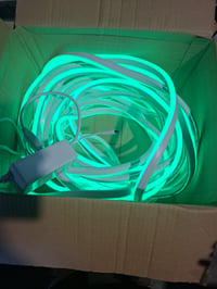 ALITOVE 15 m RGB Neon LED szalag 230V, IP65 vízálló, app és távirányítós vezérléssel — használt (állapot: lásd a 2. képet) 6