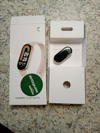 Xiaomi Smart Band 8 pametna narukvica 1,62" AMOLED zaslon — neispravno, za dijelove: ne uključuje se, kabel za punjenje i remen (stanje: vidi 2. sliku) 4