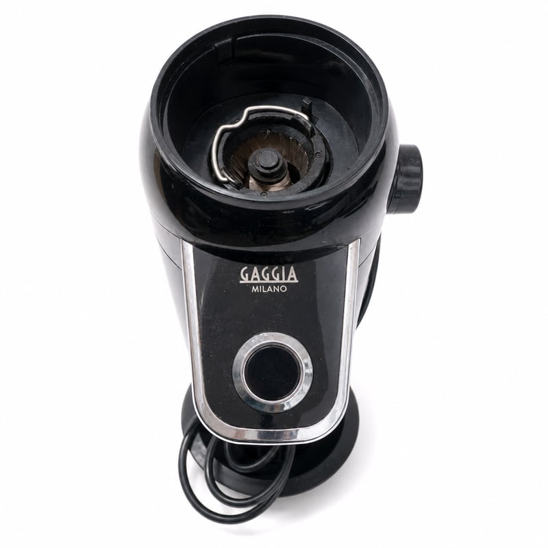 Râșniță de cafea Gaggia MD15 cu recipient pentru boabe de 300 g — defectă, funcționează parțial: sistemul de fixare al recipientului pentru boabe este deteriorat