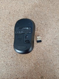 Mouse wireless Logitech M185, gri, 2,4 GHz, cu receptor mini USB, 1000 DPI, 1 buc. - stare utilizat 3