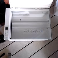 HP LaserJet M140w višenamjenski laserski pisač, A4, crno-bijeli, Wi-Fi, 20 str./min, ručni — Korišteni proizvod (stanje: vidi 2. sliku) 6
