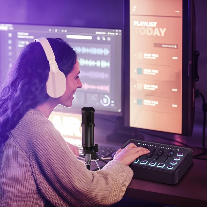 LILUOSUO Keverőpult Podcast Felszerelés USB-C Mikrofonnal - Videó Készítéshez, Élő Közvetítéshez, Játékokhoz - PC, Tablet, Okostelefon Kompa