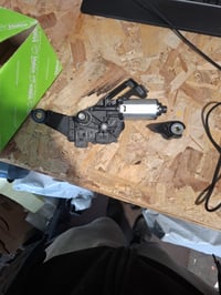 Valeo 579741 motor stražnjeg brisača za osobno vozilo – neispravan — neispravan, za dijelove: slomljen, neradan komad (stanje: vidi drugu sliku) 2