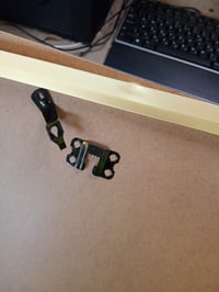 Ditwis aluminijski okvir za slike 50x70 cm zlatni - Metalni okvir za postere i fotografije za vješanje na zid, s udubljenjem na okviru (stanje: vidi 2. sliku) 3