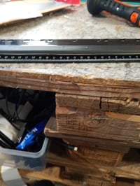 Perforator cu patru găuri GENIE PP-4M A4, cu riglă de 28 cm și tavă pentru resturi, negru - Placă ușor îndoită, funcțional (stare: vezi a 2-a imagine) 2