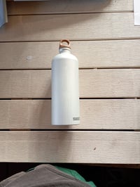 Hliníková fľaša SIGG Traveller MyPlanet, strieborná, 1 l – použitý stav (stav: pozri 2. obrázok) 2