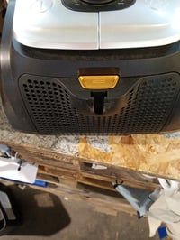 Bezvreckový vysávač ETA Grande Animal 850 W, 2x HEPA filter, 3,2 l nádoba, s nadstavcom DermoPet na zvieracie chlpy, podlahový vysávač – používaný 4