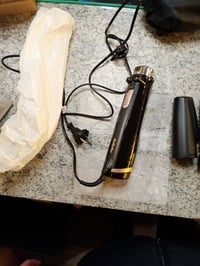 Set perie rotativă cu aer cald BaByliss AS200E Brush & Style 1000W, ceramică ionică, cu 4 capete, negru, utilizat 3
