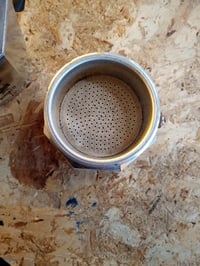 Cafetieră Bialetti Moka Express, 6 cești, aluminiu, pentru aragaz, design italian, stare utilizată 2