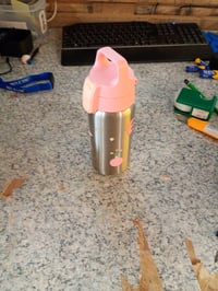 Bidon izolat pentru copii SIGG Shield Therm One Fly Away 0,5 l - oțel inoxidabil, pasăre roz — folosit (stare: vezi a 2-a imagine) 2