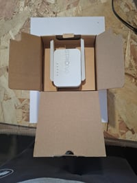Zosilňovač WiFi signálu STRONG N300 Mbit/s, zásuvkový WLAN opakovač, WPS, LAN port — chýba napájací kábel (stav: pozri 2. obrázok) 2