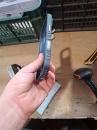 Látkový kryt MagSafe pre Apple iPhone 17 Pro, modrý – repasovaný, s kozmetickým poškodením — Poškodený (stav: pozri 2. obrázok) 3
