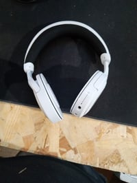 Trust GXTrust Forta PS5 Gaming Headset fehér, 50 mm hangszóró, 3,5 — hibás, alkatrésznek: bal fülhallgató néma (állapot: lásd a 2. képet) 2