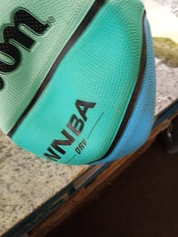 Basketbalová lopta Wilson WNBA DRV Bright oranžovo-tyrkysová, veľkosť 6, gumená basketbalová lopta vhodná na všetky povrchy 3
