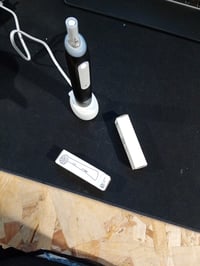 Oral-B iO Series 3 električna četkica za zube crna rotacijsko-oscilirajuća tehnologija za desni — nedostaje 1 zamjenjiva glava (stanje: pogledajte 2. sliku) 2