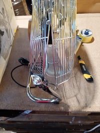 Stojanový ventilátor Taurus Sirocco 18, 120 W, 45 cm, kovové lopatky, 3 rýchlosti, tichý — viditeľná výrazná preliačina (stav: pozri 2. obrázok) 2