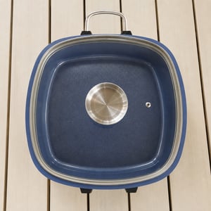 Tavă de copt pătrată GSW Ceramica utilizată, cu capac de sticlă, albastru, din aluminiu turnat, compatibilă cu plita cu inducție și cuptorul, 28x28x8,5 cm, 5 litri