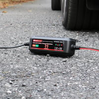 MOTOPOWER MP00207A 12V 2A Akkumulátor Töltő SAE Gyorscsatlakozóval - Autó, Motor Akkutöltő Krokodilcsipesszel és Gyűrűs Csatlakozóval 6