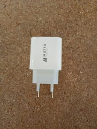 MUTTO 20W USB-C + USB-A brzi punjač, 2-portni mrežni punjač za iPhone 17, 16, 15, 14, 13, Samsung, Xiaomi, iPad i tablete 2