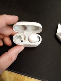 Sony LinkBuds S True Wireless slušalice s redukcijom buke — neispravne, za dijelove: ne reagiraju na punjenje, lijeva slušalica (stanje: vidi 2. sliku) 2