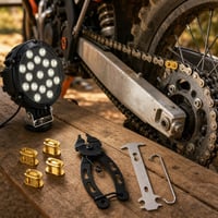 Kit mentenanță lanț: 4x zale 520 + 3x clește montaj + 1x proiector LED 7" 1
