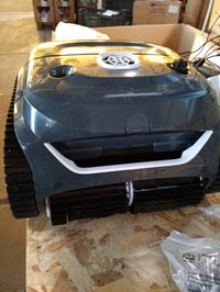 Robot de curățat piscină WYBOT C2, cu acumulator, curățare fund și pereți, 150 m², filtrare dublă, 180 minute, control prin aplicație, alb-negru 2