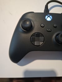 Bezdrôtový ovládač Xbox pre PC s USB-C káblom – chybný, na náhradné diely/na opravu (stav: pozri 2. obrázok) 6
