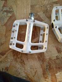 NC-17 Sudpin I Pro aluminijske platformske pedale za bicikl MTB/brdski bicikl/BMX, kuglični ležaj — minimalni tragovi korištenja (stanje: vidi 2. sliku) 3