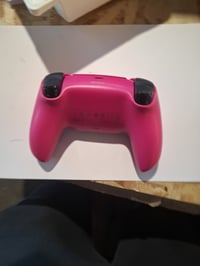 Bezdrôtový ovládač Sony DualSense vo farbe Nova Pink pre PlayStation — Obe páčky (ľavá aj pravá) driftujú (stav: viď 2. obrázok) 4